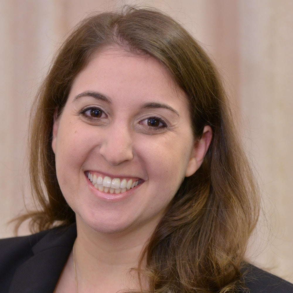 Debbie Yunker Kail headshot